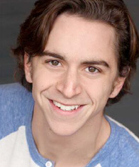 Skyler Adams (Frank Abagnale Jr.)