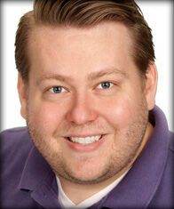 JOSHUA LARSON (Teen Choir Staging Director)